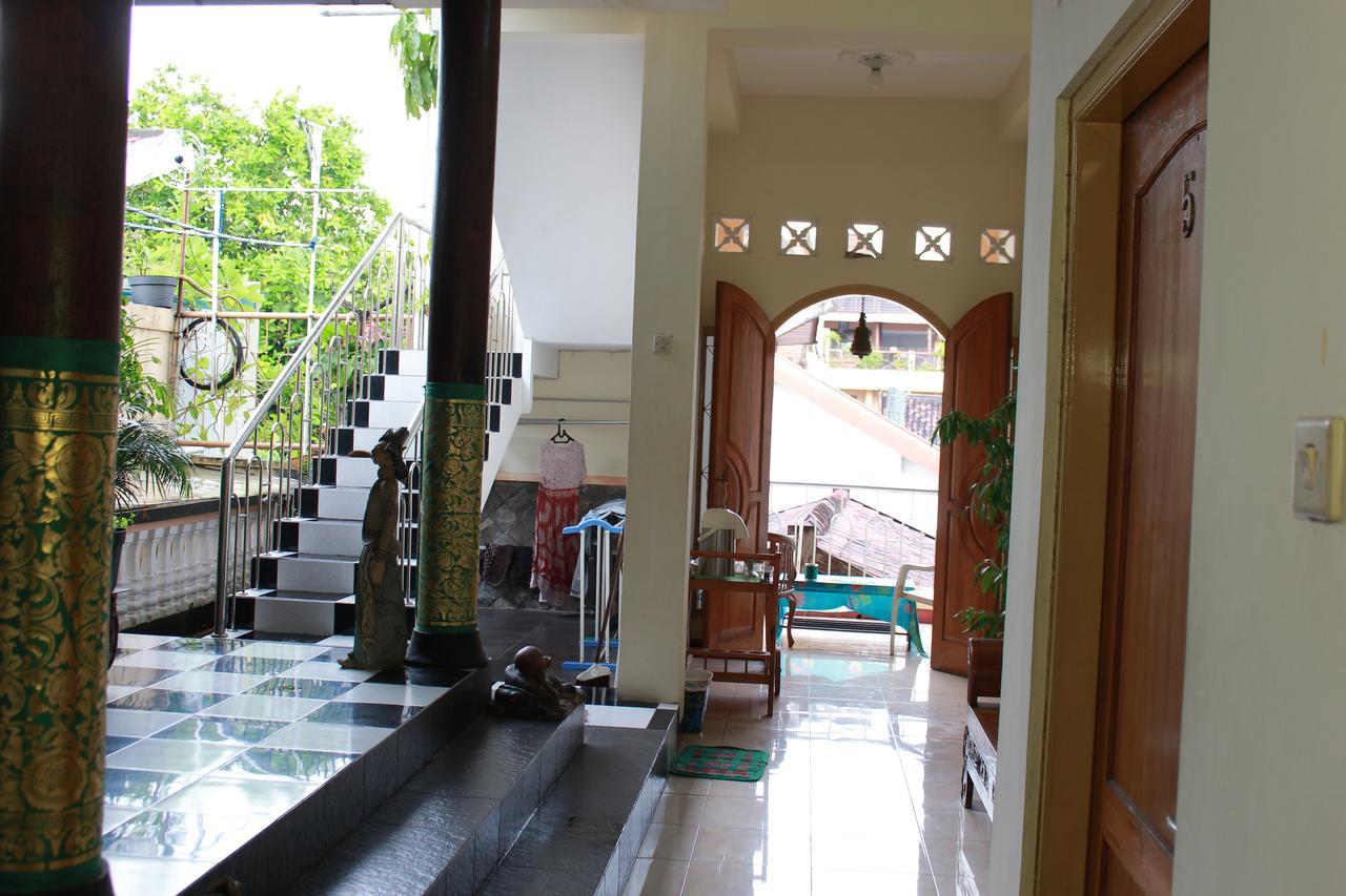 La Javanaise Home Stay Malioboro Yogyakarta Eksteriør billede