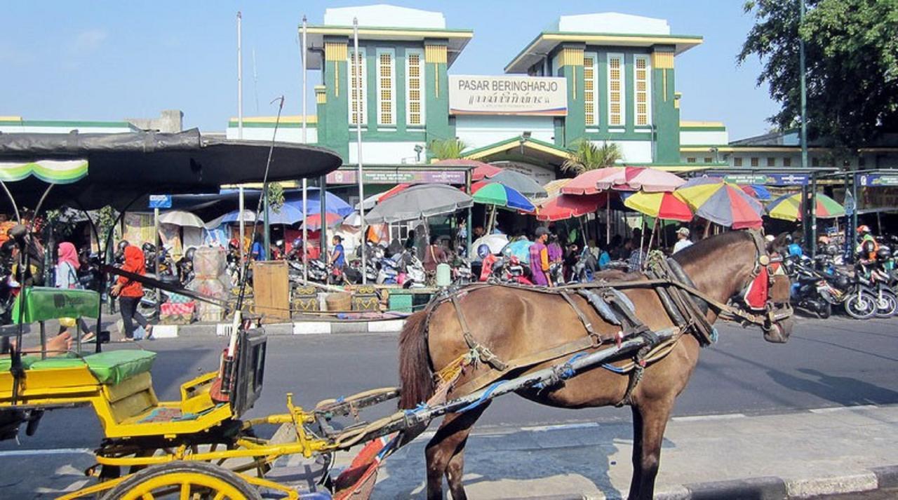 La Javanaise Home Stay Malioboro Yogyakarta Eksteriør billede