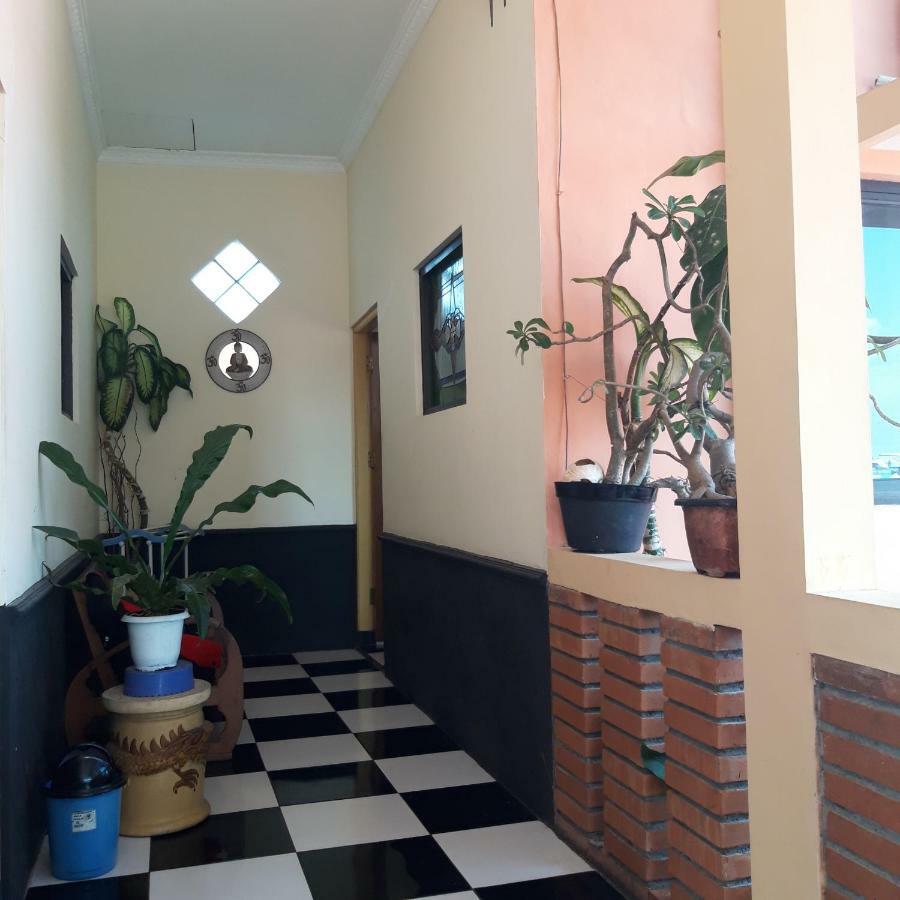 La Javanaise Home Stay Malioboro Yogyakarta Eksteriør billede